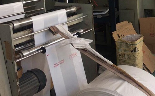 精準(zhǔn)切袋、制袋